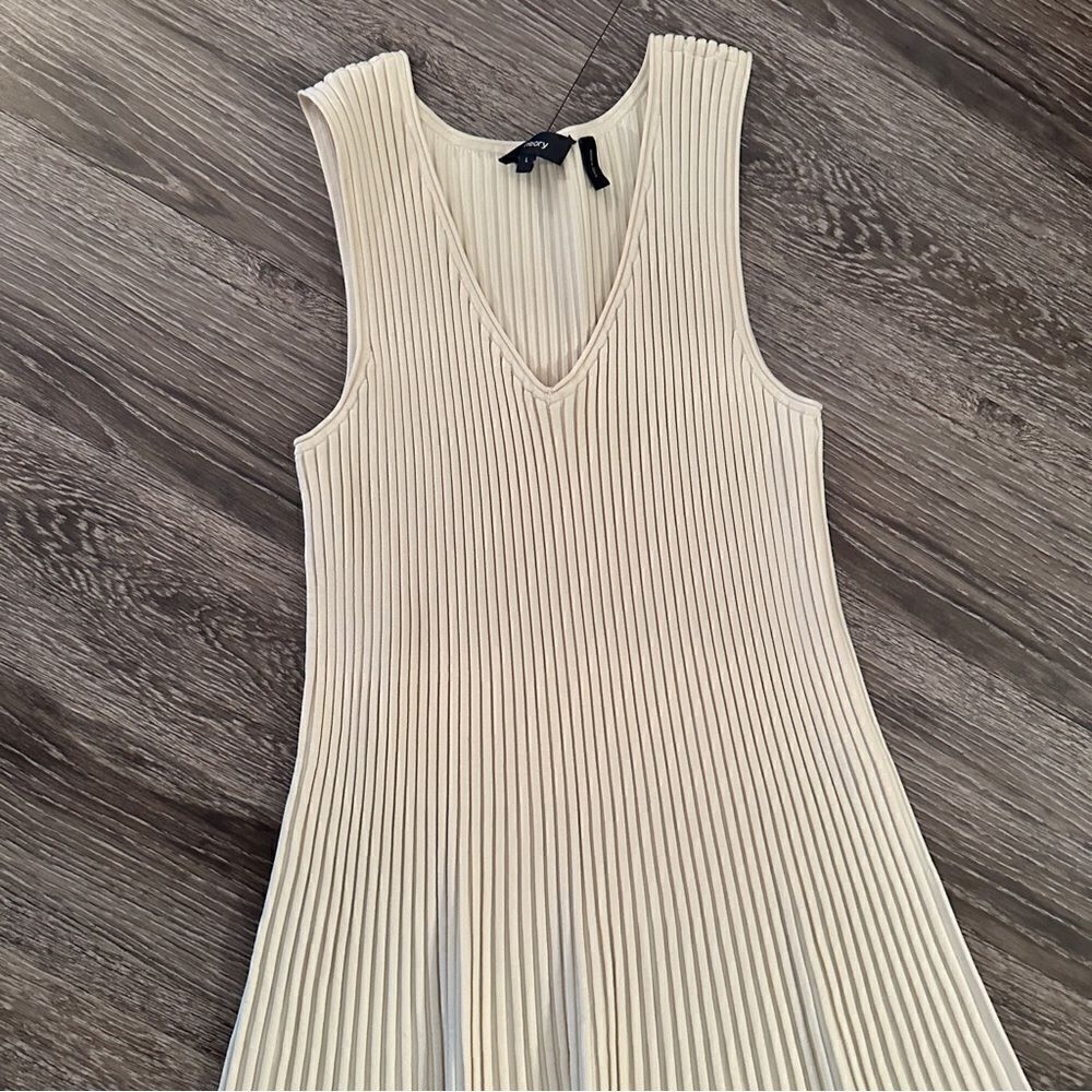 Theory Ribbed Midi Dress NEW - Picture 3 of 6
